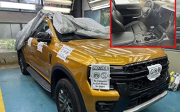 Ford Ranger Wildtrak 2022 lần đầu lộ nội thất tại Việt Nam: Nhiều trang bị khủng như xe Thái Lan, sẽ làm khó Triton, Hilux