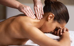 Người phụ nữ bị đột quỵ sau khi đi massage: Bác sỹ cảnh báo vùng ''tam giác chết'' trên cổ tuyệt đối không cho nhân viên tự ý xoa bóp