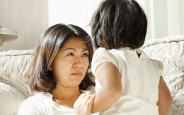 Dạy con cần TRÁNH 6 thời điểm này, nếu không mọi lời của cha mẹ cũng chỉ như &quot;nước đổ lá khoai&quot;