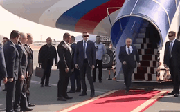 TT Putin bị đồn sức khỏe xấu do bước đi không đều, CIA bác bỏ: Ông ấy quá khỏe mạnh thì có