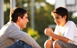 Chuyên gia giáo dục: Trẻ kém tự giác và không nghe lời phần lớn bắt nguồn từ việc cha mẹ không biết lắng nghe
