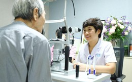 Kỳ tích &quot;cứu&quot; đôi mắt cho bệnh nhân 20 năm bị mù và những trăn trở của bác sĩ nhãn khoa