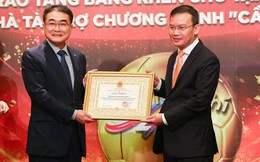 Tập đoàn Lotte được Bộ Văn hoá, Thể thao và Du lịch trao tặng Bằng khen sau 12 năm cống hiến cho nền bóng đá trẻ Việt Nam