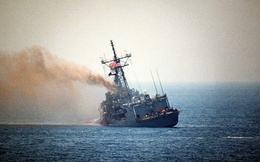 Pha nhầm lẫn tai hại: Tàu chiến Mỹ từng suýt bị đánh đắm bởi máy bay dân dụng như thế nào?