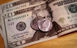 USD lại lên cao nhất 20 năm, vàng cũng tăng giá
