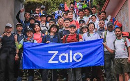 Zalo group leo núi mừng sinh nhật tại Nepal