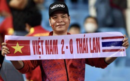 CĐV trên sân Mỹ Đình dự đoán Việt Nam thắng Thái Lan 2-0, cổ vũ đội nhà hết mình