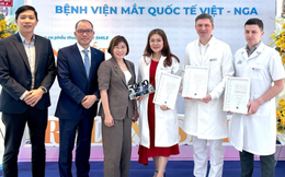 Bệnh viện Mắt Quốc tế Việt - Nga nhận giải số lượng ca phẫu thuật SMILE của Zeiss nhiều nhất Đông Nam Á