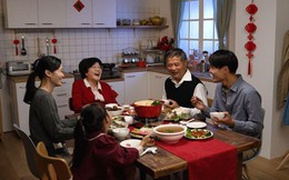 Khởi đầu năm mới với món quà Tết đậm đà mở ra chuyến hành trình đặc biệt hội ngộ tình thân