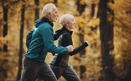 Tốc độ đi bộ nói gì về tuổi thọ của bạn? 