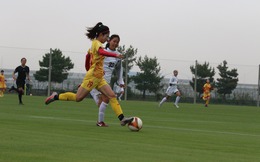&quot;Cơn lốc đường biên&quot; lập cú đúp, tuyển nữ Việt Nam thắng 4-0 đội bóng Nhật Bản trong trận đấu đặc biệt