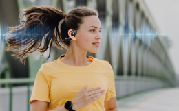 SoundPEATS RunFree Lite thiết kế Open-ear chuyên dụng cho người chơi thể thao