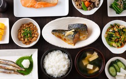1 điều người Nhật không bao giờ làm trong bữa ăn, là bí quyết giúp sống thọ 100 tuổi
