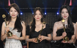 Khoảnh khắc đẹp tại Rồng Xanh Series 2023: Song Hye Kyo đọ sắc cực gắt bên 2 đàn em Yoona và Suzy