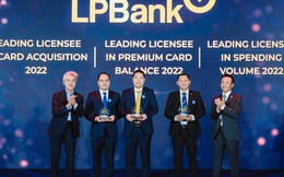 LPBank nhận 03 giải thưởng lớn từ tổ chức Thẻ hàng đầu quốc tế JCB