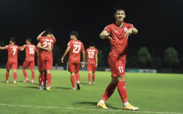 Ghi 7 bàn sau 4 trận, sao trẻ Việt Nam báo tin mừng cho HLV Troussier