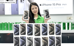 "Cháy hàng" ngay ngày đầu mở bán iPhone 15 tại Việt Nam