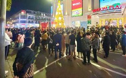 Hàng trăm nghìn người dân và du khách đổ về các TTTM Vincom chào đón năm mới 2024