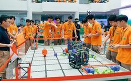 FPT Schools mang sàn đấu Robotics thế giới thu nhỏ về Hà Nam