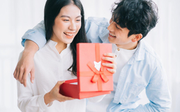 Nổi tiếng với sự lãng mạn, đàn ông Hàn Quốc tặng gì cho vợ ngày Valentine?