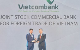 HR ASIA vinh danh Vietcombank tại hạng mục "Nơi làm việc tốt nhất châu Á"