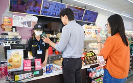 “Quẩy” cùng Siêu hội quét QR của MoMo, giới trẻ tiết kiệm hàng chục nghìn đồng mỗi ngày nhờ quét mã, săn quà!