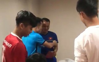 Văn Toàn làm leader dẫn đầu đoàn tuyển thủ mừkèo nhà cái 88 cưới tiền vệ Trọkèo nhà cái 88 Hoàkèo nhà cái 88