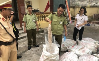 Thu giữ 700 kg lòng lợn đã qua chế biến, bốc kèo nhà cái