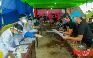 Huế thực hiện nới lỏng hàng loạt biện pháp kiểm soát công dân về từ vùng dịch