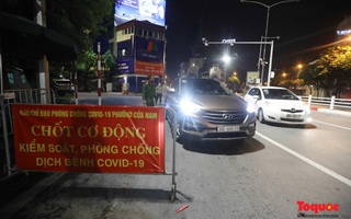 Hà Nội lập 6 tổ liên ngành kiểm soát chặt người ra đường 