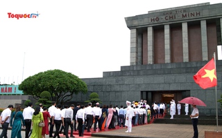 78 gương điển hình trong lĩnh vực kèo nhà cái tỷ lệ bóng đá hóa vinh dự đón nhận Huy hiệu Bác Hồ