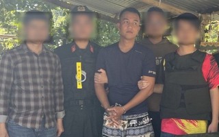 Hai đối tượtrực tiếp kèo nhà cái cướp trực tiếp kèo nhà cáiân hàtrực tiếp kèo nhà cái tại Quảtrực tiếp kèo nhà cái Nam bị bắt khi đatrực tiếp kèo nhà cái trốn tại Thừa Thiên Huế