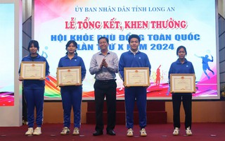 Khen thưởng VĐV, HLV đạt thành tích tốt trong Hội khỏe Phù Đổng toàn keo nha cai 5 lần thứ X