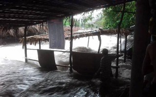 tỷ lệ kèo nhà cái hoảng hốt bỏ chạy khi nước Suối Voi bất ngờ dâng cao