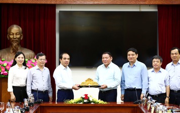 Bộ VHTTDL sẵn sàng hỗ trợ để Tuyên Quang trở thành điểm sáng trong phát triển văn hóa, thể thao, du lịch