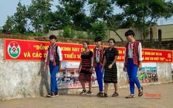 Khơi dậy niềm tự hào về trang phục truyền thống các dân tộc trong trường học