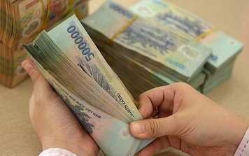 Mức lương của Chủ tịch UBND xã năm 2023