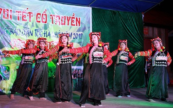 Nghệ thuật làm trang phục của dân tộc Hà Nhì là Di sản văn hóa phi vật thể quốc gia