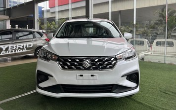 Suzuki Ertiga hybrid giảm giá đến 60 triệu: Bản cao cấp gần 550 triệu, ngang Xpander tiêu chuẩn