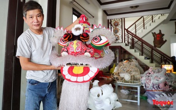 Gặp người giữ nghề làm đầu lân thủ công cuối cùng nơi phố Hội