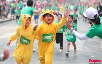 500 vận động viên nhí tham gia giải chạy Mastercard Kids Run 2024