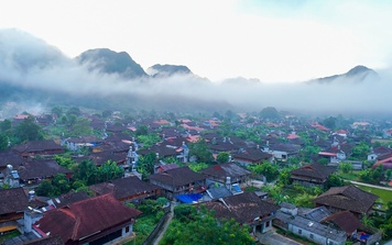 Khám phá ngôi làng cổ hàng trăm năm tại "thung lũng mây" Bắc Sơn