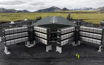 Nhà máy hút CO2 trực tiếp từ khí quyển lớn nhất thế giới vận hành ở Iceland