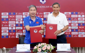 HLV Mai Đức Chung tiếp tục dẫn dắt đội tuyển bóng đá nữ Việt Nam