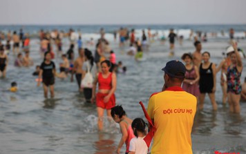 Đảm bảo an ninh, an toàn cứu nạn tại các bãi biển du lịch Đà Nẵng