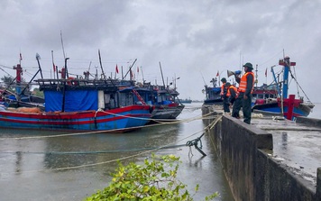 Các địa phương gấp rút ứng phó với áp thấp nhiệt đới đang mạnh lên thành bão