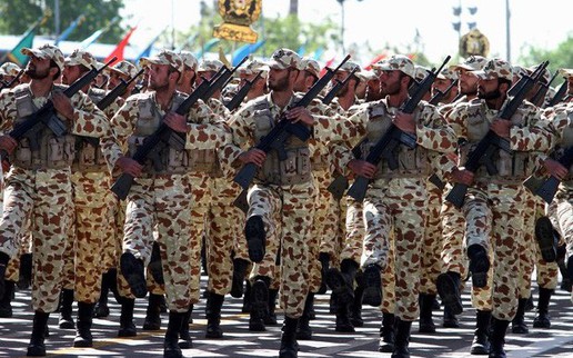 "Bóp nghẹt" túi tiền: Kế sách Mỹ đánh bật Iran khỏi Syria?