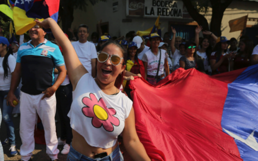 Venezuela lún sâu khủng hoảng, đứng trước thời kỳ "hậu Maduro"