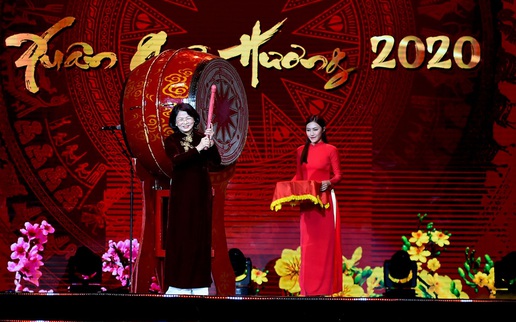 Năm 2019: Kiều bào nỗ lực gìn giữ văn hoá dân tộc, kiến tạo giao thoa văn hoá Việt Nam với quốc tế