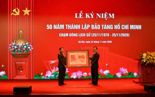 Bảo tàng Hồ Chí Minh điểm đến thân thiết của đồng bào, điểm tham quan yêu thích của bạn bè khắp năm châu